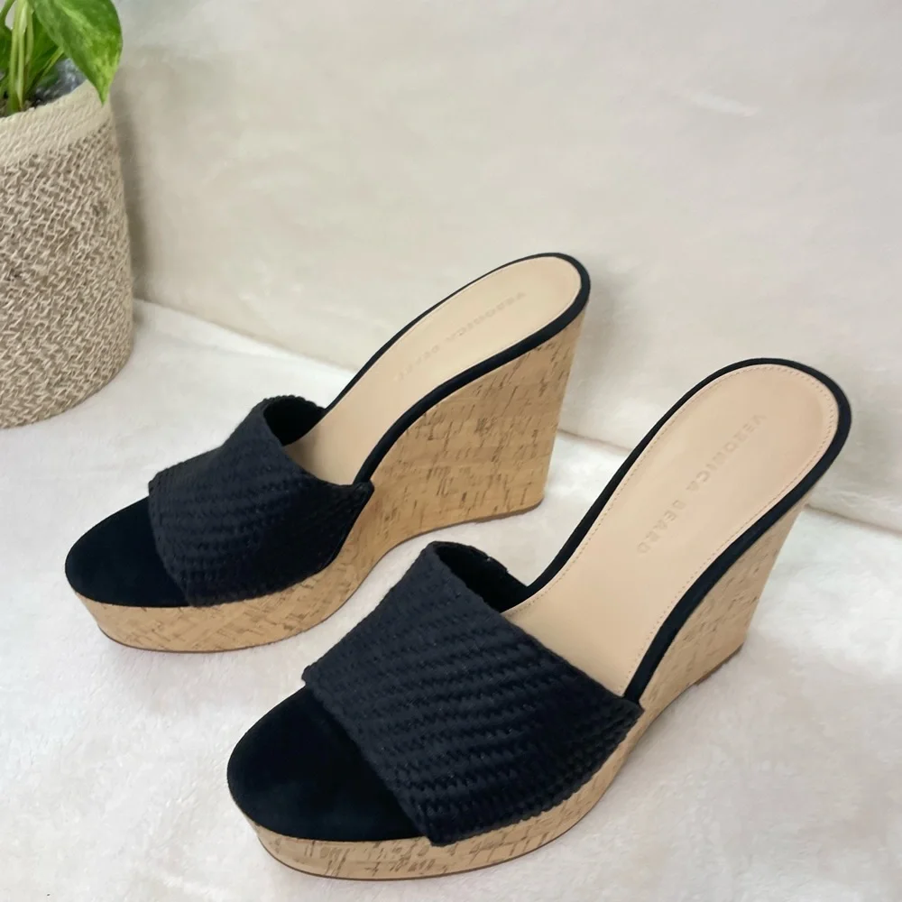 Veronica Beard NWOB Dali Raffia Wedge Sandals‎ Black 10.5 G 718